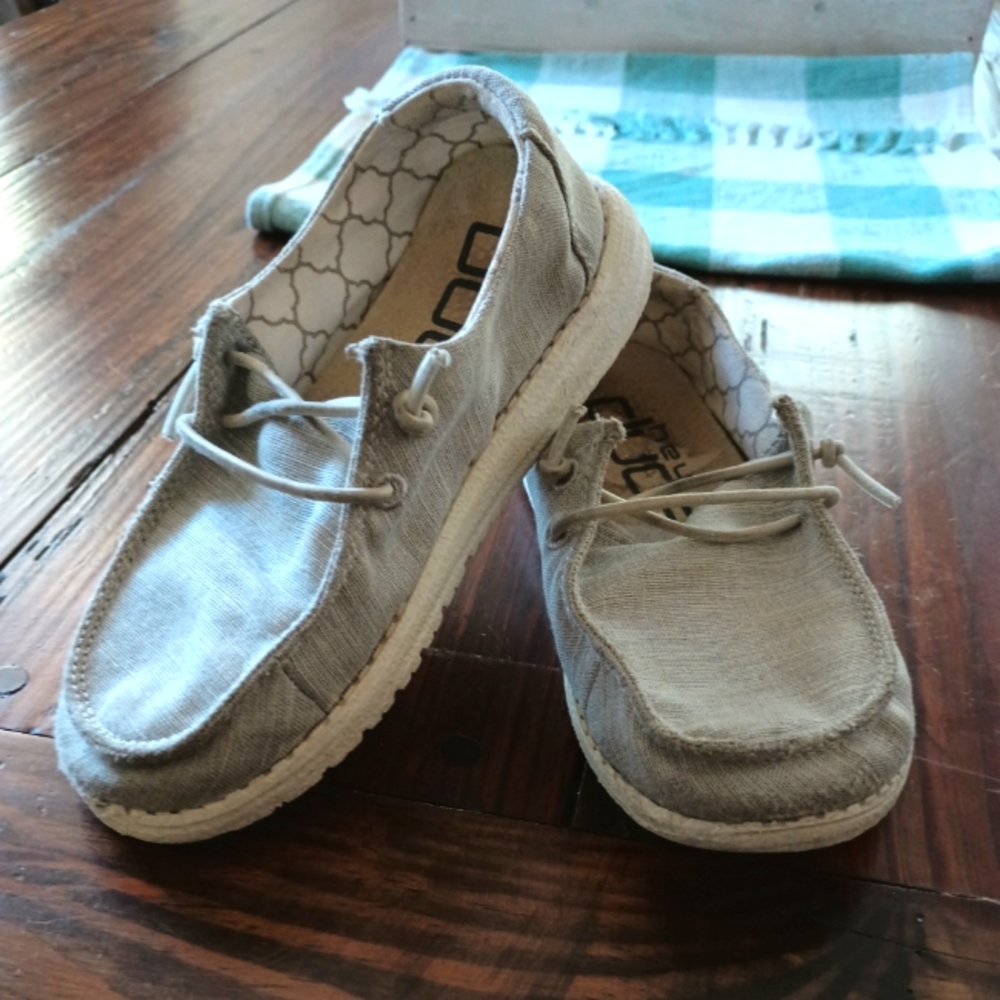 Hey Dude shoes Wendy linen kids 10 unisex grey